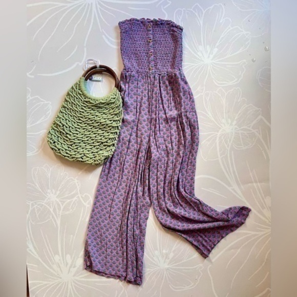 OLIVACEOUS STRAPLESS PURPLE FLORAL JUMPER | SIZE SMALL - Picture 1 of 6